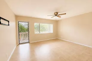 555 Purdy Ln, Palm Springs, FL 33461 - Photo 8