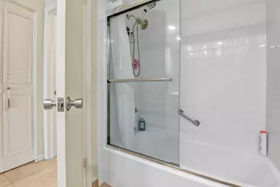 32 Colonial Club Drive #102, Boynton Beach, FL 33435 - Photo 6