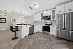 922 Opal Terrace, Weston, FL 33326 - Photo 10