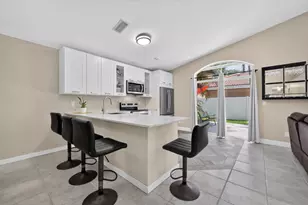 922 Opal Terrace, Weston, FL 33326 - Photo 8