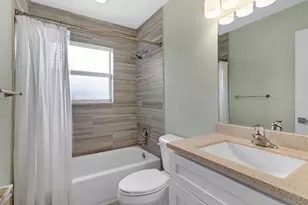 1257 NW 7th St, Boca Raton, FL 33486 - Photo 28