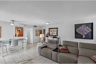 1045 10th Street #301, Miami Beach, FL 33139 - Photo 14