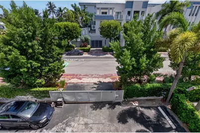 1045 10th Street #301, Miami Beach, FL 33139 - Photo 34