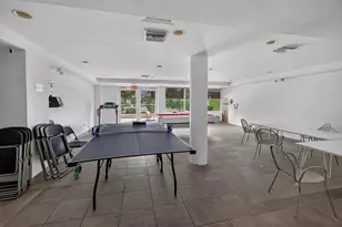 1045 10th St, Miami Beach, FL 33139 - Photo 36