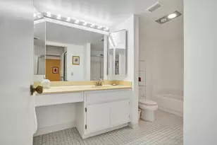 19 Stratford Dr E, Boynton Beach, FL 33436 - Photo 20