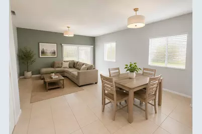8851 N Isles Circle, Tamarac, FL 33321 - Photo 2