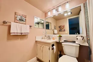 159 Berkshire H, West Palm Beach, FL 33417 - Photo 6