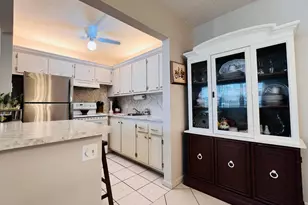 159 Berkshire H, West Palm Beach, FL 33417 - Photo 2