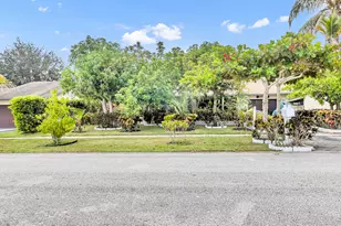 9522 Affirmed Ln, Boca Raton, FL 33496 - Photo 2