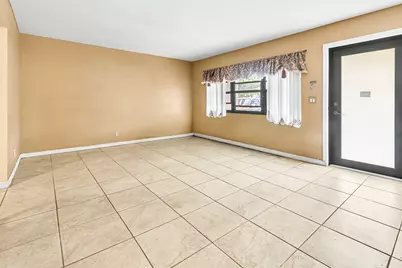 9522 Affirmed Lane, Boca Raton, FL 33496 - Photo 4