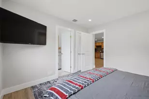 1320 Riverside Cir, Wellington, FL 33414 - Photo 22