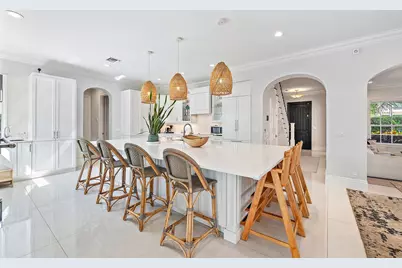 914 NE 2nd Avenue, Delray Beach, FL 33444 - Photo 14