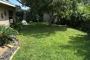 2869 SE 1st Pl, Boynton Beach, FL 33435 - Photo 6