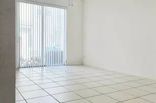 10589 NW 56th Pl, Coral Springs, FL 33076 - Photo 8
