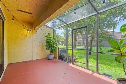 3728 Estepona Avenue #15-D-2, Doral, FL 33178 - Photo 6