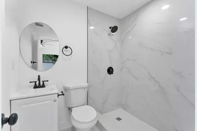 441 NW 2nd Avenue, Deerfield Beach, FL 33441 - Photo 6