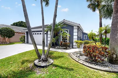 107 Harbor Lake Circle, Greenacres, FL 33413 - Photo 2