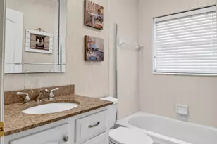 107 Harbor Lake Cir, Greenacres, FL 33413 - Photo 32