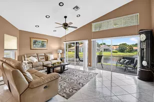 107 Harbor Lake Cir, Greenacres, FL 33413 - Photo 16