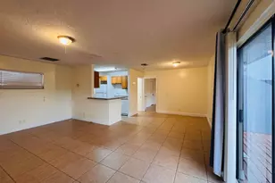 7 Crossings Cir, Boynton Beach, FL 33435 - Photo 6