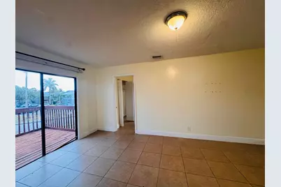 7 Crossings Circle #G, Boynton Beach, FL 33435 - Photo 2