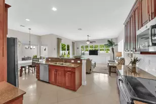10715 Cambay Cir, Boynton Beach, FL 33437 - Photo 12