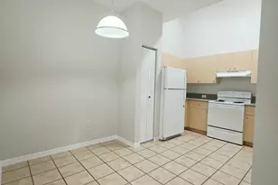 260 Crestwood Cir, Royal Palm Beach, FL 33411 - Photo 6