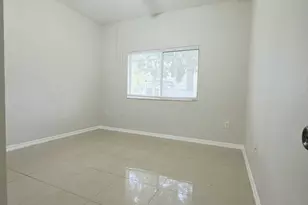 260 Crestwood Cir, Royal Palm Beach, FL 33411 - Photo 14