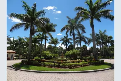260 Crestwood Circle #102, Royal Palm Beach, FL 33411 - Photo 18
