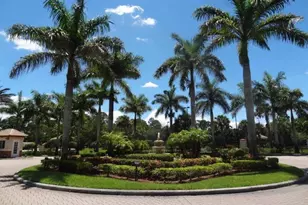 260 Crestwood Cir, Royal Palm Beach, FL 33411 - Photo 18