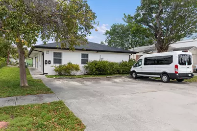 24 SW 6th Street #2, Hallandale Beach, FL 33009 - Photo 26