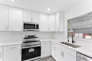 316 NW 6th Ct, Deerfield Beach, FL 33441 - Photo 1