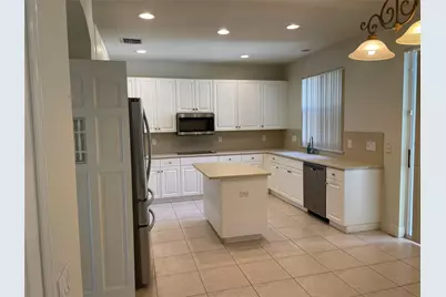 10225 NW 60th Place, Parkland, FL 33076 - Photo 4