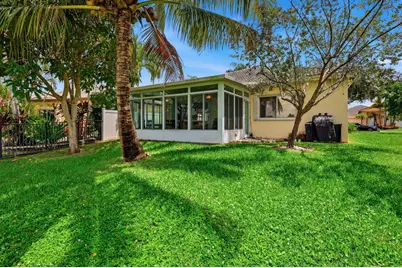 1343 SW 44th Terrace, Deerfield Beach, FL 33442 - Photo 24