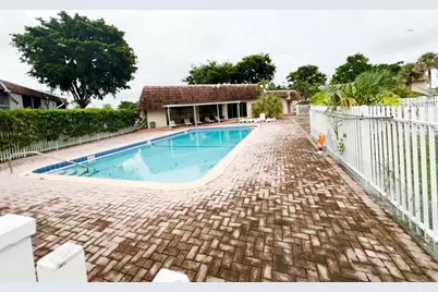 3777 NW 78th Avenue #46E, Davie, FL 33024 - Photo 22