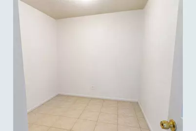 7260 Woodmont Terrace #203, Tamarac, FL 33321 - Photo 12