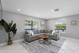 3370 NE 5th Dr, Boca Raton, FL 33431 - Photo 4