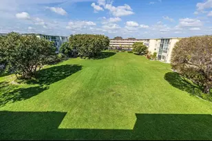 2615 NE 3rd Ct NE, Boynton Beach, FL 33435 - Photo 4