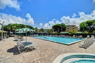 2615 NE 3rd Ct NE, Boynton Beach, FL 33435 - Photo 8