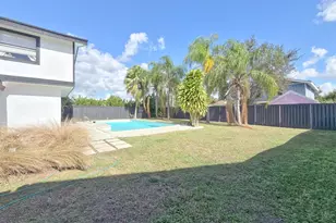 760 Windtree Way, Wellington, FL 33414 - Photo 14