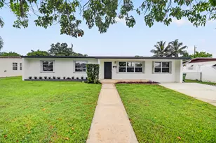 129 Greenbrier Dr, Palm Springs, FL 33461 - Photo 1