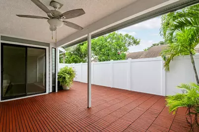 202 Lakewood Drive #11B, Jupiter, FL 33458 - Photo 6