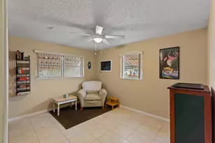 1111 NW 85th Way, Pembroke Pines, FL 33024 - Photo 6