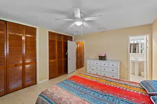 1111 NW 85th Way, Pembroke Pines, FL 33024 - Photo 10