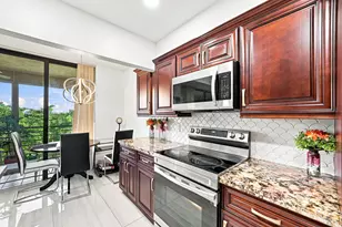 7400 Radice Ct, Lauderhill, FL 33319 - Photo 86