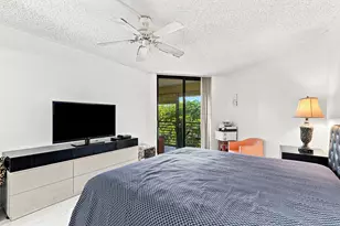 7400 Radice Ct, Lauderhill, FL 33319 - Photo 14
