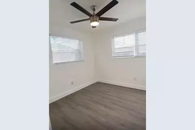 517 NW 16th Avenue, Fort Lauderdale, FL 33311 - Photo 12