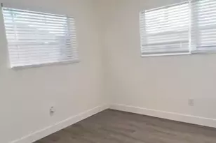517 NW 16th Ave, Fort Lauderdale, FL 33311 - Photo 12