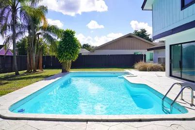 760 Windtree Way, Wellington, FL 33414 - Photo 2