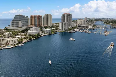 2400 Barcelona Drive, Fort Lauderdale, FL 33301 - Photo 14